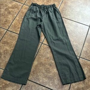 Women's Relaxed Fit Khaki Pants